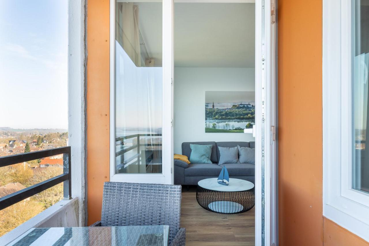 Mooi: Fantastisches Apartment Mit Seeblick Und Stil, Netflix Plön Kültér fotó