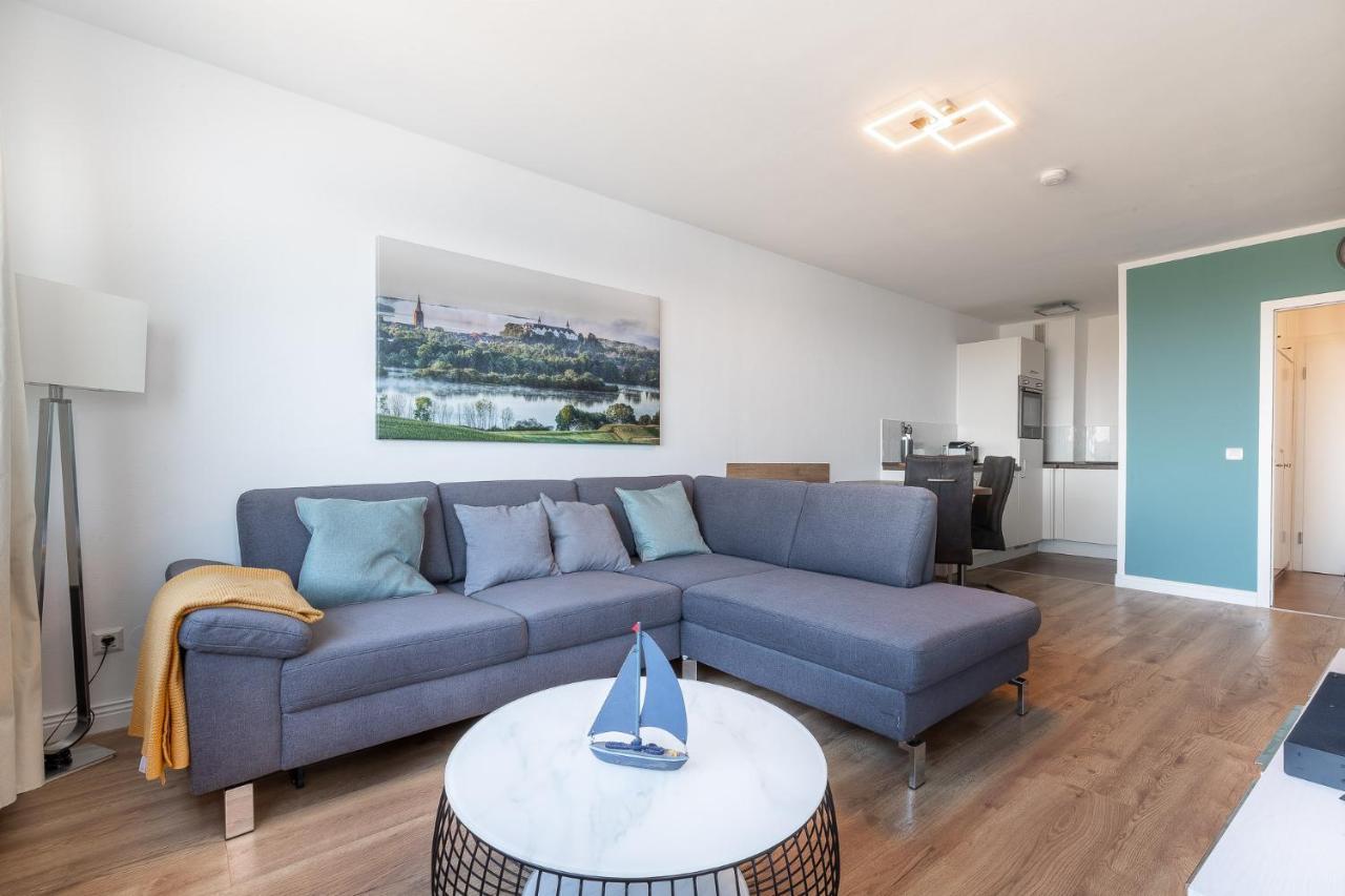 Mooi: Fantastisches Apartment Mit Seeblick Und Stil, Netflix Plön Kültér fotó